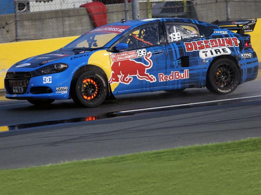  Dodge Dart Rallycross 2012 года  (фото 1 из 2)